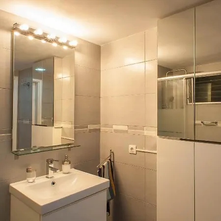 Las Canteras Modern Gran Canaria Apartment
