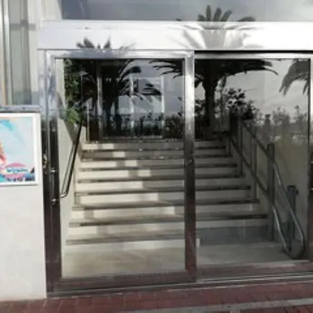 Las Canteras Modern Gran Canaria Apartment